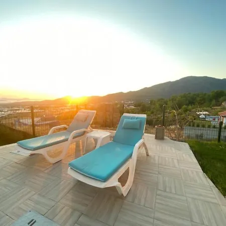 Apartment Splendid With Shared Pool In *
